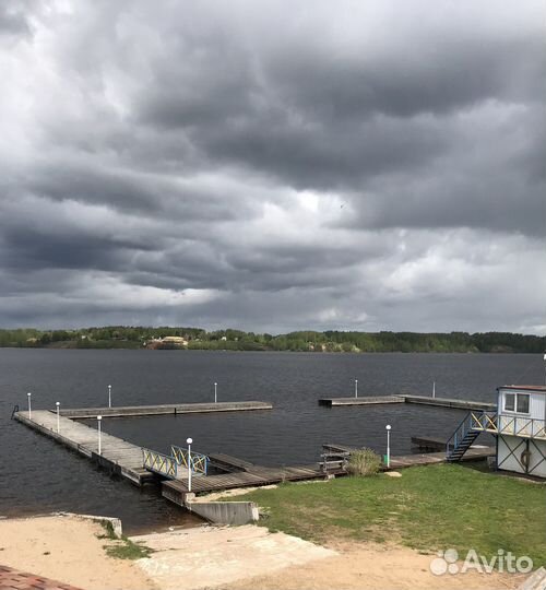 Стоянка для катера