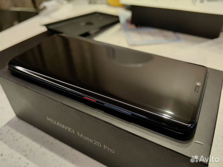 HUAWEI Mate 20 Pro, 6/128 ГБ