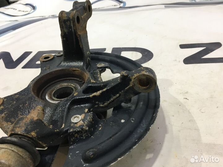 Кулак поворотный передний правый Renault Fluence