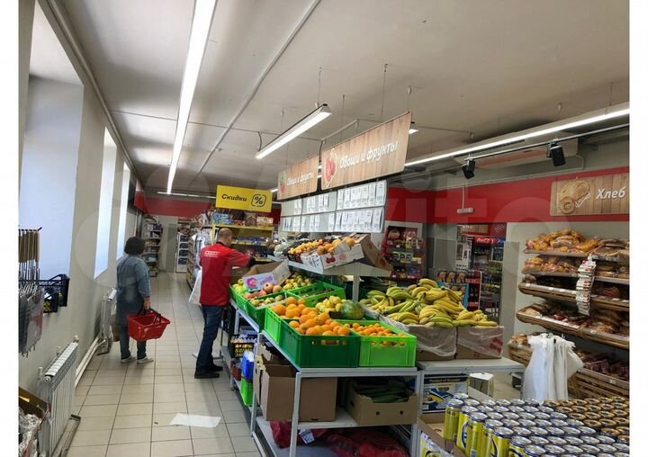 Торговая площадь, 1500 м²