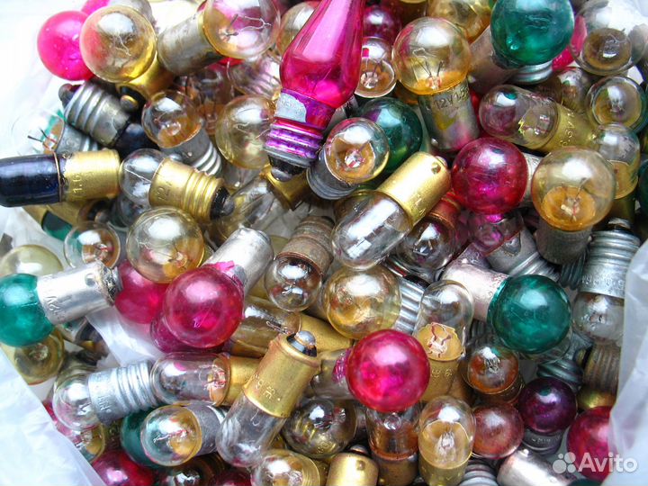 Лампочки для гирлянд СССР разные