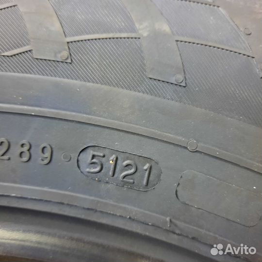 Nokian Tyres Hakka Blue 3 215/65 R16 102V