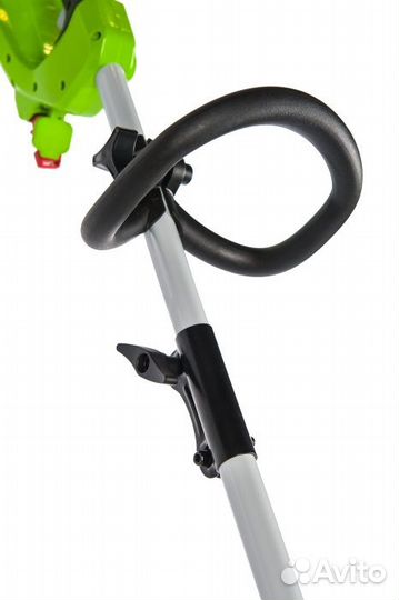 Снегоуборщик аккумуляторный Greenworks 2600807UB