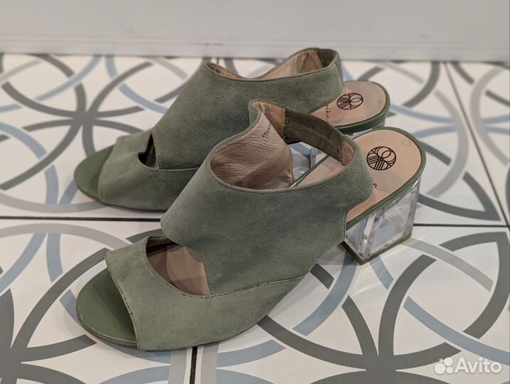 Босоножки Ekonika 38