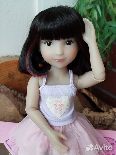 Кукла Руби Ред/Ruby Red Siblies