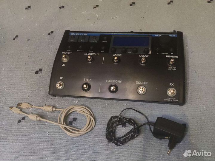 Вокальный процессор tc helicon Voicelive 2