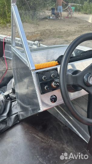 Моторная лодка Wyatboat 390 + 9,9 (20) + телега