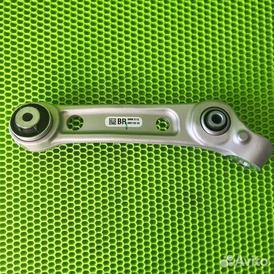 Поперечный нижний рычаг BMW G30