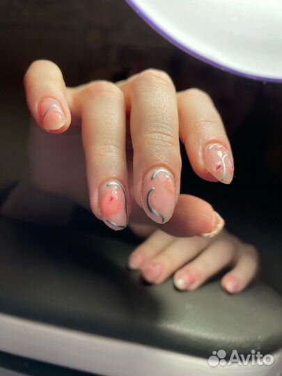 Услуги маникюра