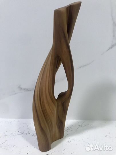 Изделие из полированного можжевельника