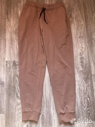 Костюм спортивный