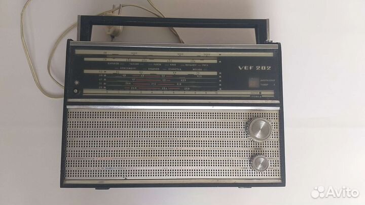 Радиоприемник СССР вэф 202
