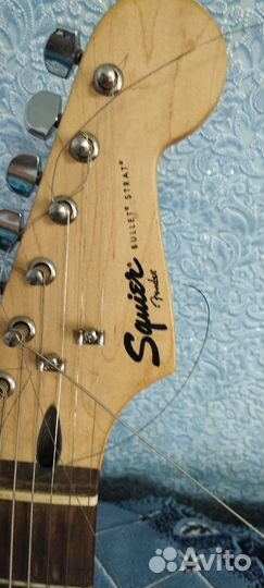 Электро гитара fender squier bullet strat