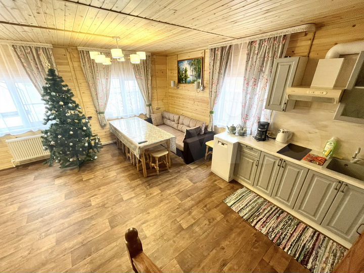 Дом 85 м² на участке 4 сот.