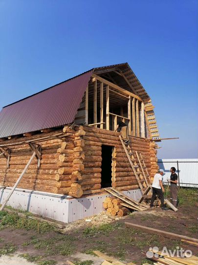 Бригада строителей