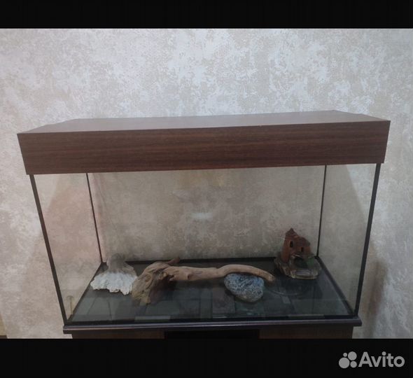 Аквариум с тумбой