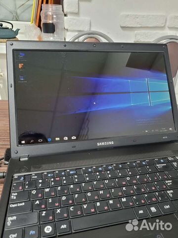 Ноутбук Samsung r519