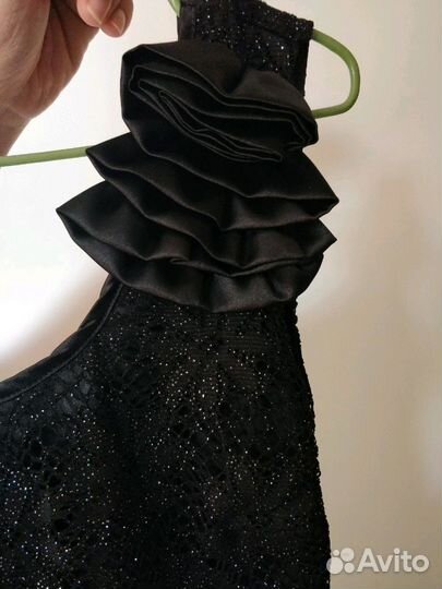 Вечернее шикарное платье
