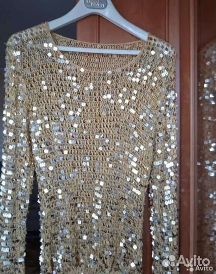Кофточка с пайетками 46-48