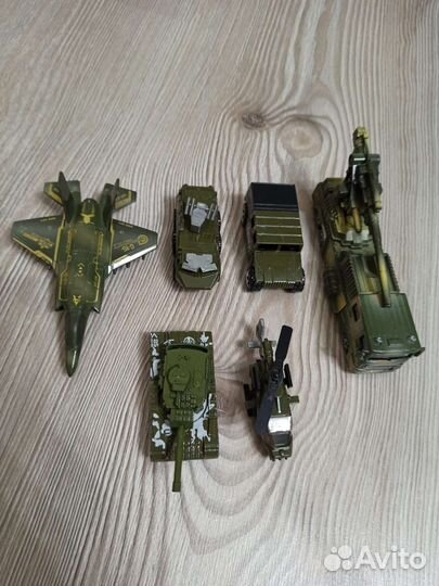 Машинки hot wheels