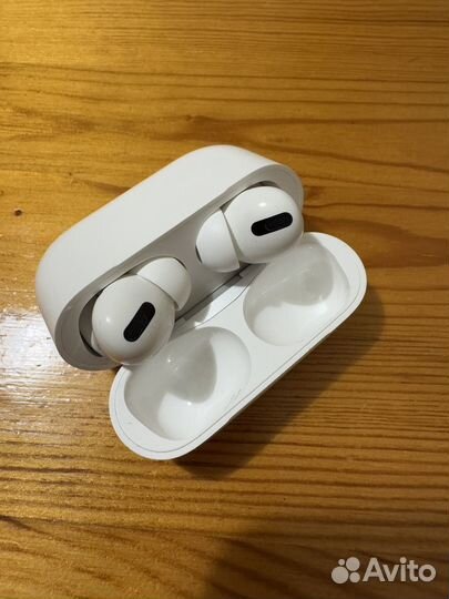 Беспроводные наушники apple airpods pro