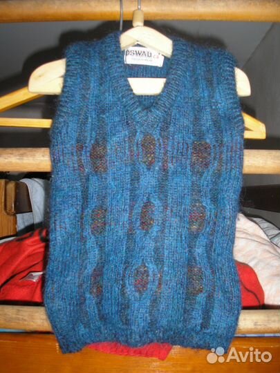 Жилет шерстяной