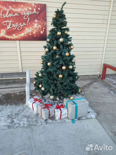 Искусственные ели бу