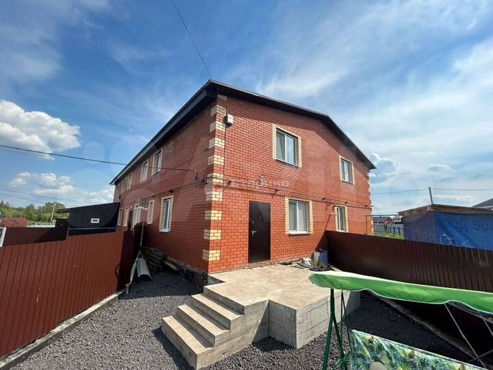 Таунхаус 82 м² на участке 3 сот.