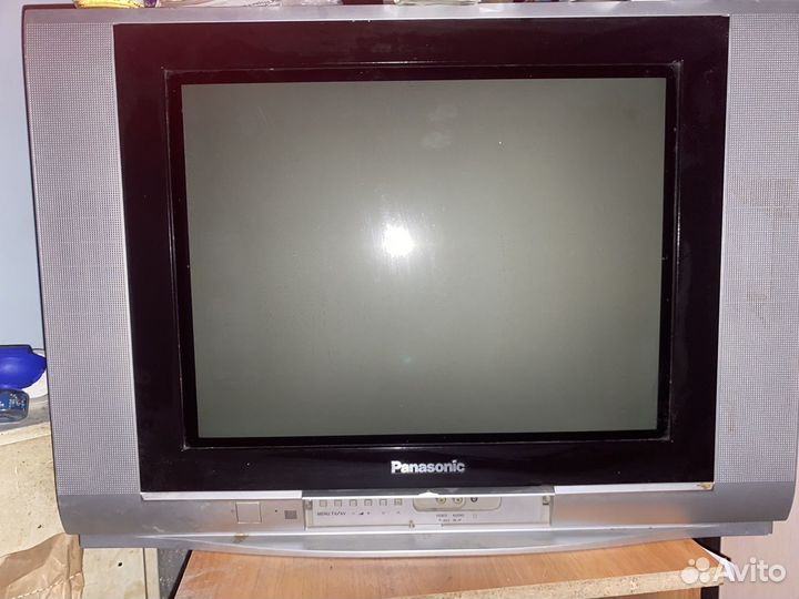 Телевизор бу panasonic
