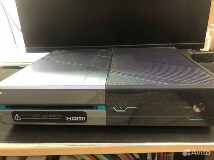 Xbox One 1tb + игры
