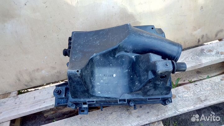 Корпус воздушного фильтра Y30DT На Опель Вектра Ц