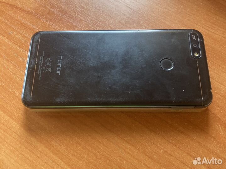 Телефон honor 7а pro