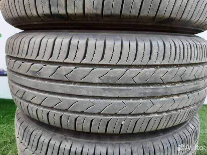 Toyo 310 215/60 R16 95H