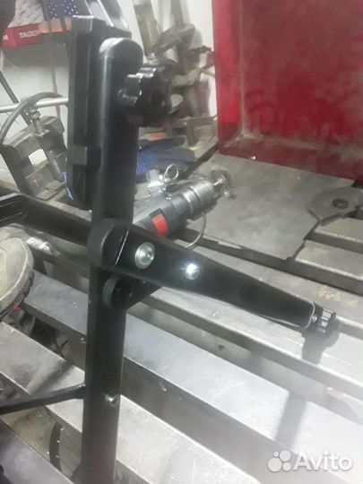 Стенд для сборки колес велосипедных