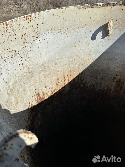 Емкость для воды металлическая