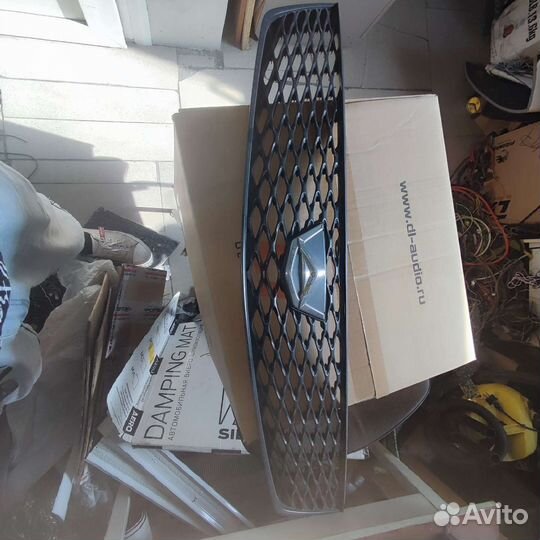 Решетка радиатора Allion