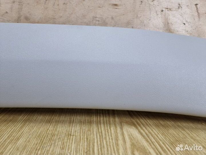 Обшивка стойки салона передняя левая Volkswagen