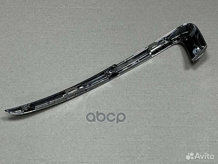 Молдинг бампера Лада Гранта 2 FL 2018-2023