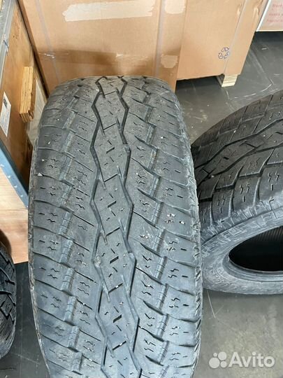 Toyo Open Country A/T 285/65 R18