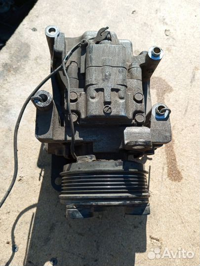 Компрессор кондиционера Mazda 3 bk 2.0