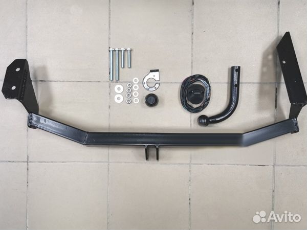 Фаркоп Honda Stepwgn 2005-2009