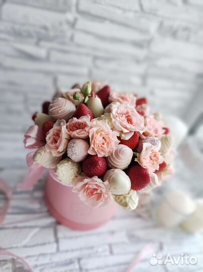 Клубника в шоколаде букеты наборы