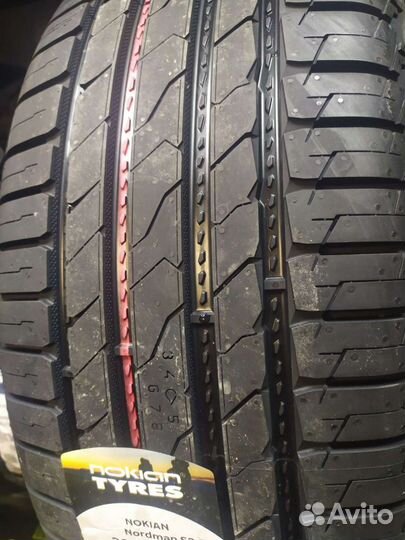 Ikon Tyres Nordman S2 SUV 215/60 R17