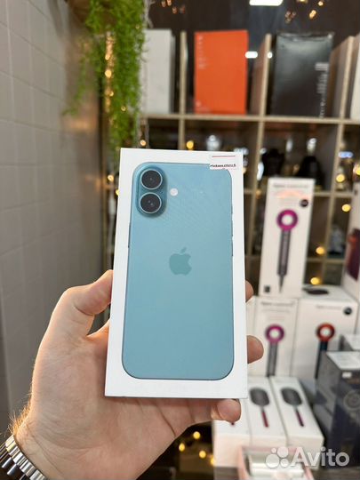iPhone 16, 256 ГБ