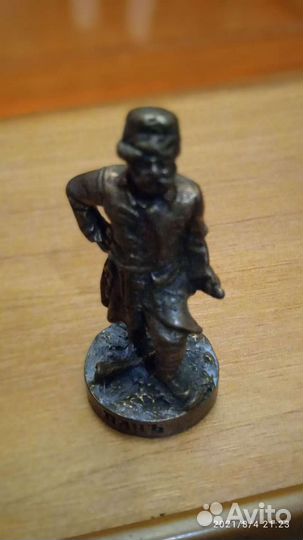 Коллекционные фигурки