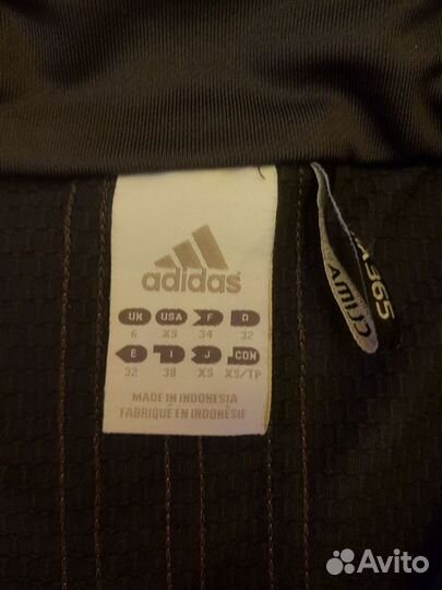 Куртка adidas женская