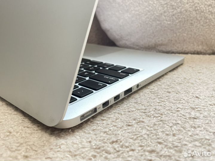 Apple MacBook Pro 13 2013 / Retina / Хороший
