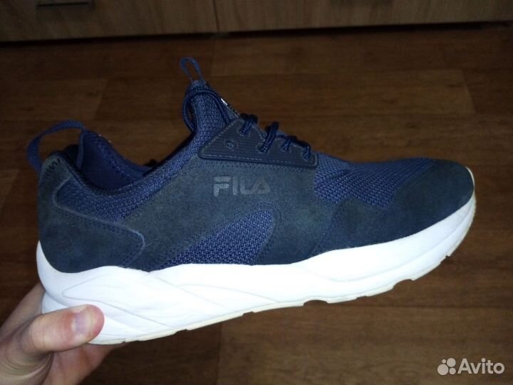 Кроссовки Fila