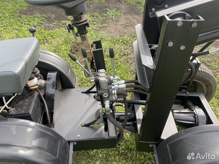 Мини-трактор с КУН, 2023