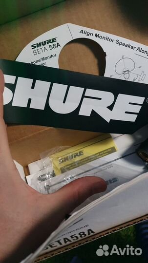 Коробка от микрофон Shure beta 58a
